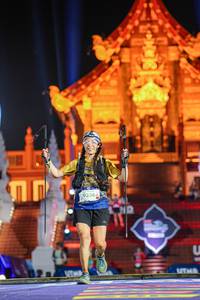 BIB: 300000, 9336
                            <button type="button" onclick="openModal(22348922)" class="btn btn-primary btn-sm float-right btn-popup" data-toggle="modal" data-target=".modal-high-quality">
                        <i class="fas fa-shopping-cart"></i> Add to Cart
                    </button>
                                            <button type="button" onclick="isThisMe(22348922, true)" class="btn btn-success btn-sm float-right btn-popup btn-isme hidden" data-toggle="tooltip" data-placement="bottom" title="นี่คือรูปของคุณใช่ไหม คลิกที่นี่เพื่อเอาเข้าอัลบั้ม">
                        <i class="fas fa-plus"></i> Add to album
                    </button>
                    <button type="button" onclick="isThisMe(22348922, false)" class="btn btn-warning btn-sm float-right btn-popup btn-isnotme hidden">
                        <i class="fas fa-ban"></i> Remove from album
                    </button>